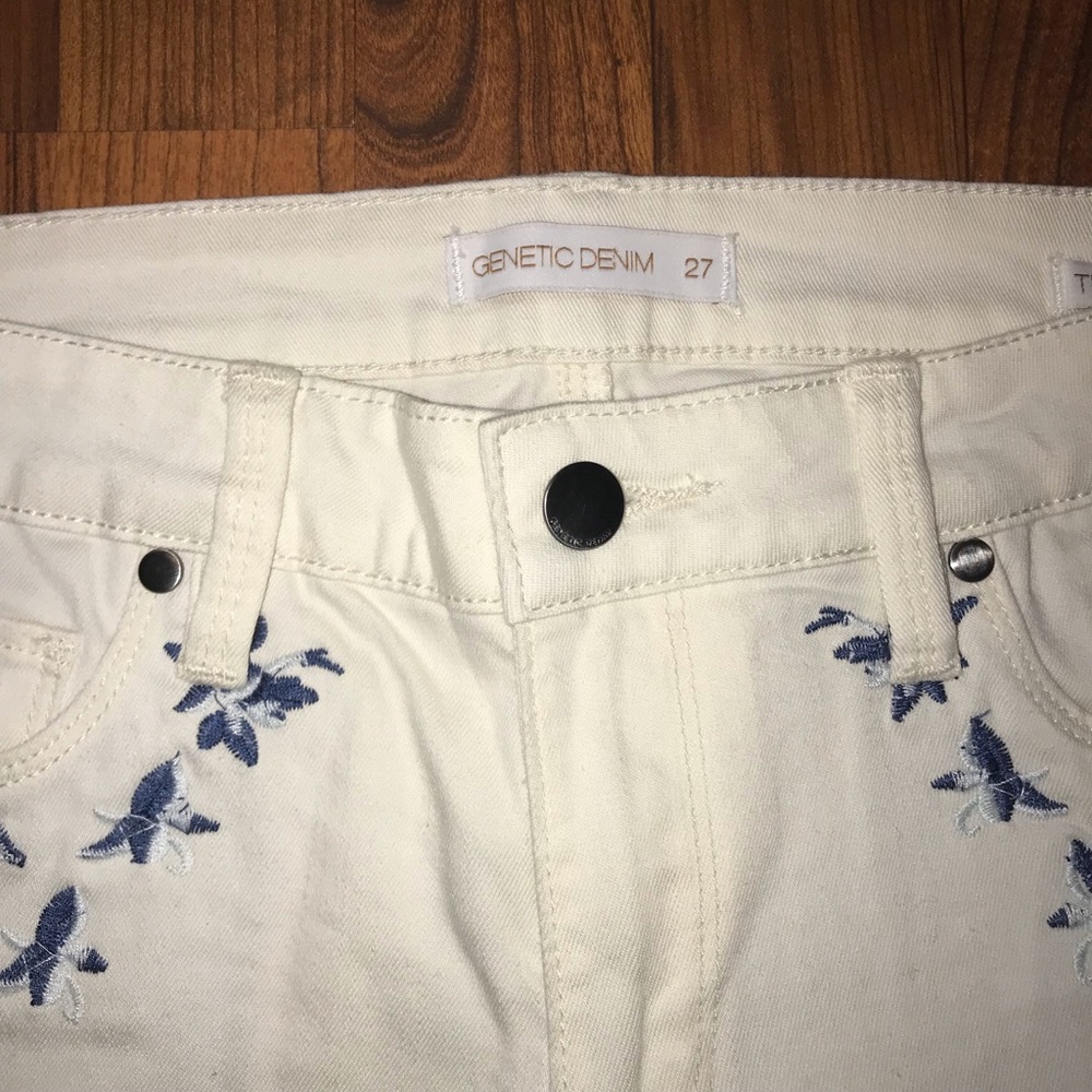 Women’s Denim Skinny Jeans - Picture 6 of 6